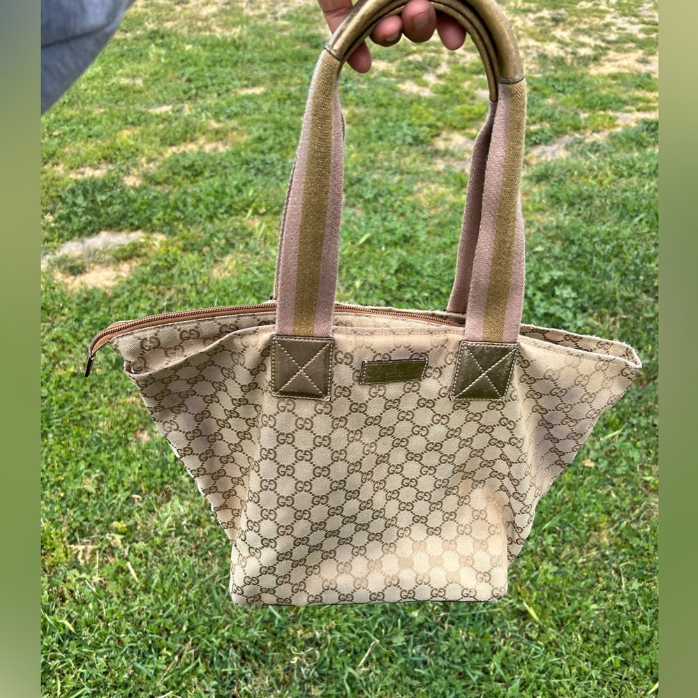 Gucci tote bag